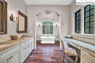 906 Fox Meadow Rd, Banner Elk, NC 28604 - Photo 17