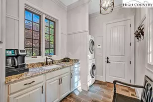 906 Fox Meadow Rd, Banner Elk, NC 28604 - Photo 13