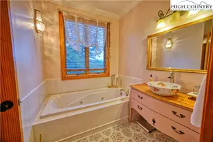 330 Crain Branch Ln, Jefferson, NC 28640 - Photo 25