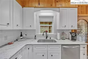 201 Eagles Nest Trl, West Jefferson, NC 28694 - Photo 13