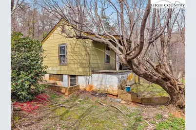 153 Pineway Lane, Thurmond, NC 28683 - Photo 3