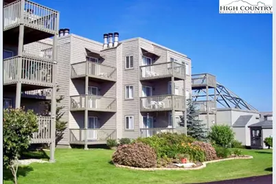 301 Pinnacle Inn Road #1304, Beech Mountain, NC 28604 - Photo 1