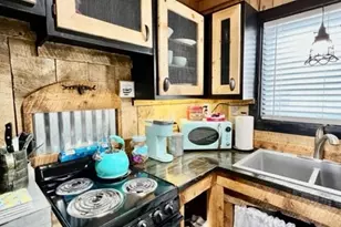 301 Pinnacle Inn Rd, Beech Mountain, NC 28604 - Photo 13