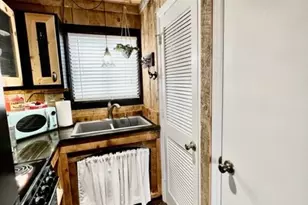 301 Pinnacle Inn Rd, Beech Mountain, NC 28604 - Photo 17