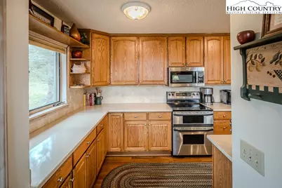 130 Skiway Circle, Beech Mountain, NC 28604 - Photo 11