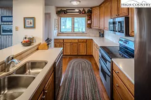 130 Skiway Cir, Beech Mountain, NC 28604 - Photo 13