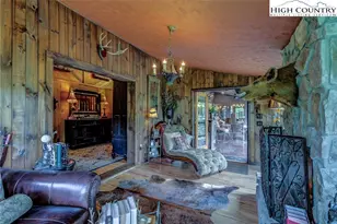 2453 Payne Branch Rd, Blowing Rock, NC 28605 - Photo 19