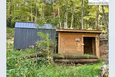 241 Mountain Shadows Road, Jefferson, NC 28640 - Photo 9