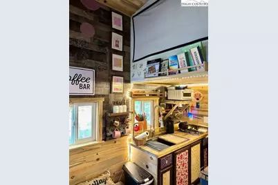 241 Mountain Shadows Road, Jefferson, NC 28640 - Photo 19