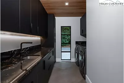 477 Laurel Lane, Blowing Rock, NC 28605 - Photo 13