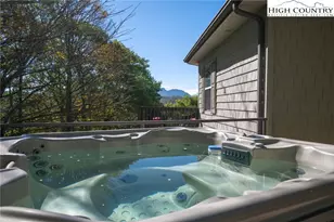 114 Deerwood Trl, Seven Devils, NC 28604 - Photo 17