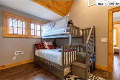 7 Eagle Village Circle, Banner Elk, NC 28604 - Photo 21