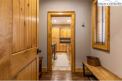 7 Eagle Village Circle, Banner Elk, NC 28604 - Photo 11