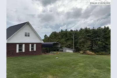 11325 Glade Valley Road, Ennice, NC 28623 - Photo 7