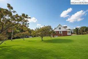 11325 Glade Valley Rd, Ennice, NC 28623 - Photo 3