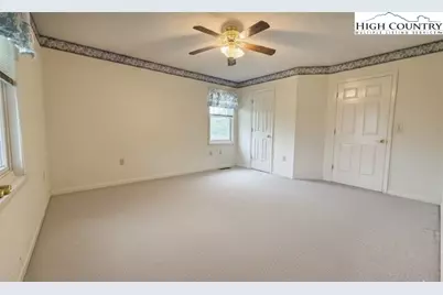 11325 Glade Valley Road, Ennice, NC 28623 - Photo 15