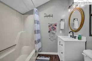 429 Adams Apple, Banner Elk, NC 28604 - Photo 17