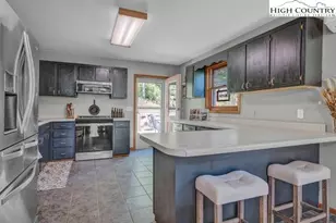 429 Adams Apple, Banner Elk, NC 28604 - Photo 23