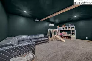 429 Adams Apple, Banner Elk, NC 28604 - Photo 7