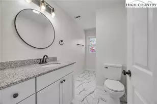 309 W Evergreen St, West Jefferson, NC 28694 - Photo 13