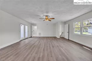 309 W Evergreen St, West Jefferson, NC 28694 - Photo 23