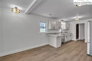 309 W Evergreen St, West Jefferson, NC 28694 - Photo 7