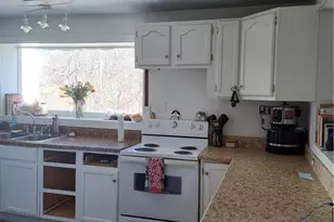 460 Little Elk Rd, Elk Park, NC 28622 - Photo 5