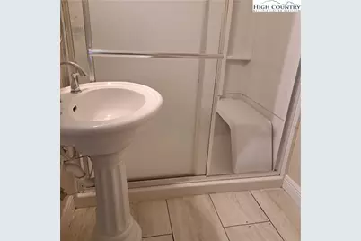 460 Little Elk Road, Elk Park, NC 28622 - Photo 25