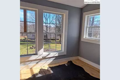 460 Little Elk Road, Elk Park, NC 28622 - Photo 11