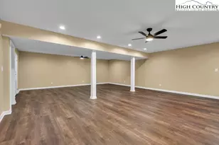 230 Woodbriar Dr, Sugar Grove, NC 28679 - Photo 33