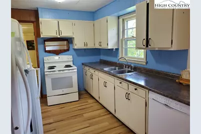 1411 Cabbage Creek Road, Creston, NC 28615 - Photo 11