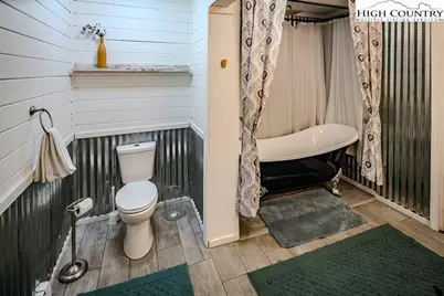 640 Fairview Heights, Boone, NC 28607 - Photo 31