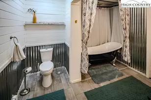 640 Fairview Heights, Boone, NC 28607 - Photo 31