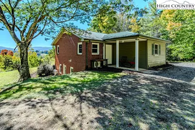 640 Fairview Heights, Boone, NC 28607 - Photo 1