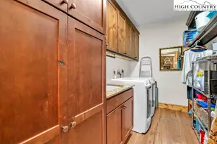 325 Penny Ln, Banner Elk, NC 28604 - Photo 27