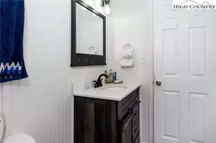 209 Apache St, Newland, NC 28657 - Photo 27