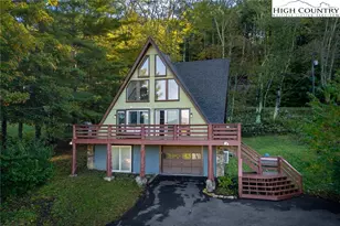 209 Apache St, Newland, NC 28657 - Photo 1