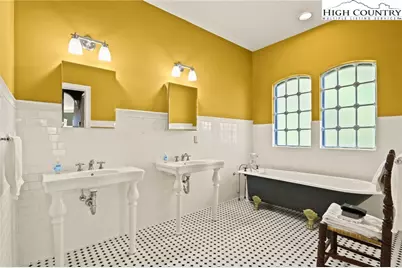 5742 Nc Highway 194 S, Banner Elk, NC 28604 - Photo 35