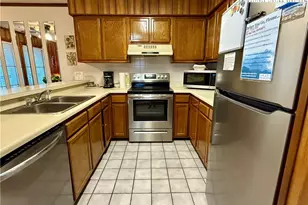 301 Pinnacle Inn Rd, Beech Mountain, NC 28604 - Photo 11