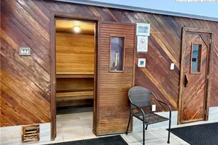 301 Pinnacle Inn Rd, Beech Mountain, NC 28604 - Photo 31