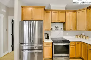 379 Turtle Rdg Rd, Sparta, NC 28675 - Photo 17