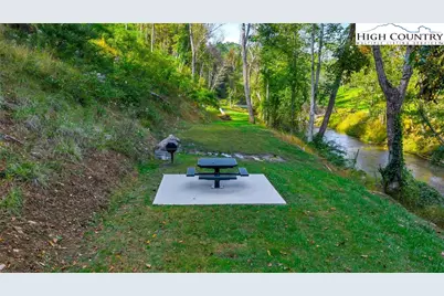 379 Turtle Ridge Road, Sparta, NC 28675 - Photo 9