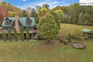 496 Fraser Creek Rd, Grassy Creek, NC 28631 - Photo 45