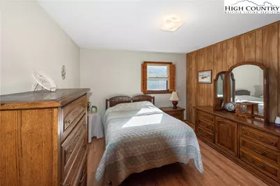 4934 Silas Creek Road, Lansing, NC 28643 - Photo 23