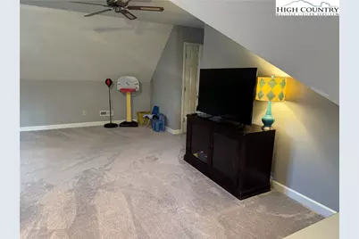 387 Tarry Acres Circle, Blowing Rock, NC 28605 - Photo 33