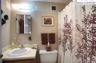 303 Sugar Top Dr, Sugar Mountain, NC 28604 - Photo 17