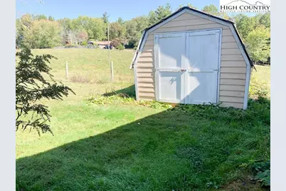 453 Smith Acres Road, Ennice, NC 28623 - Photo 3