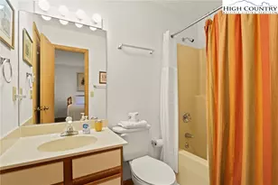 504 St Andrews Rd, Beech Mountain, NC 28604 - Photo 37