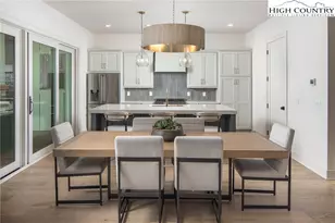 375 Calico Ct, Boone, NC 28607 - Photo 5