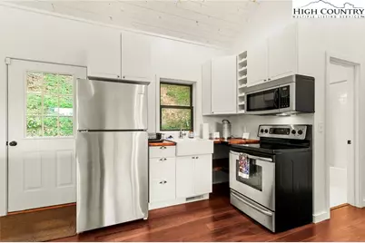 555 Highland Drive, Banner Elk, NC 28604 - Photo 33